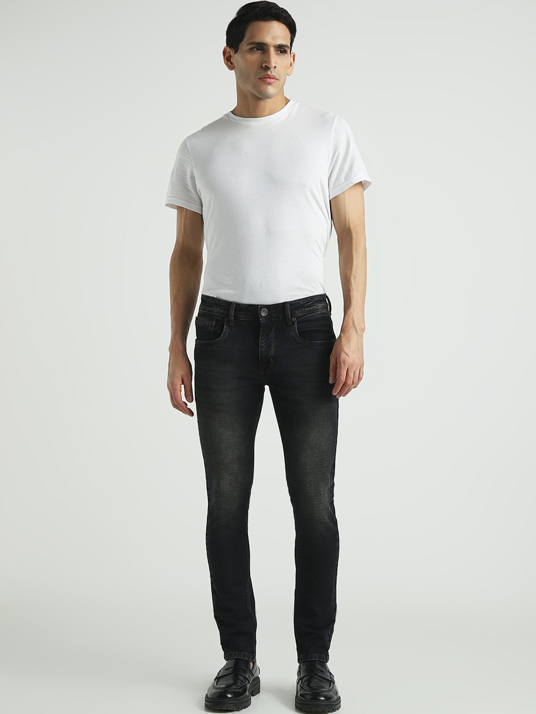 Men Washed Black Slim Fit Stretch Denim Jeans