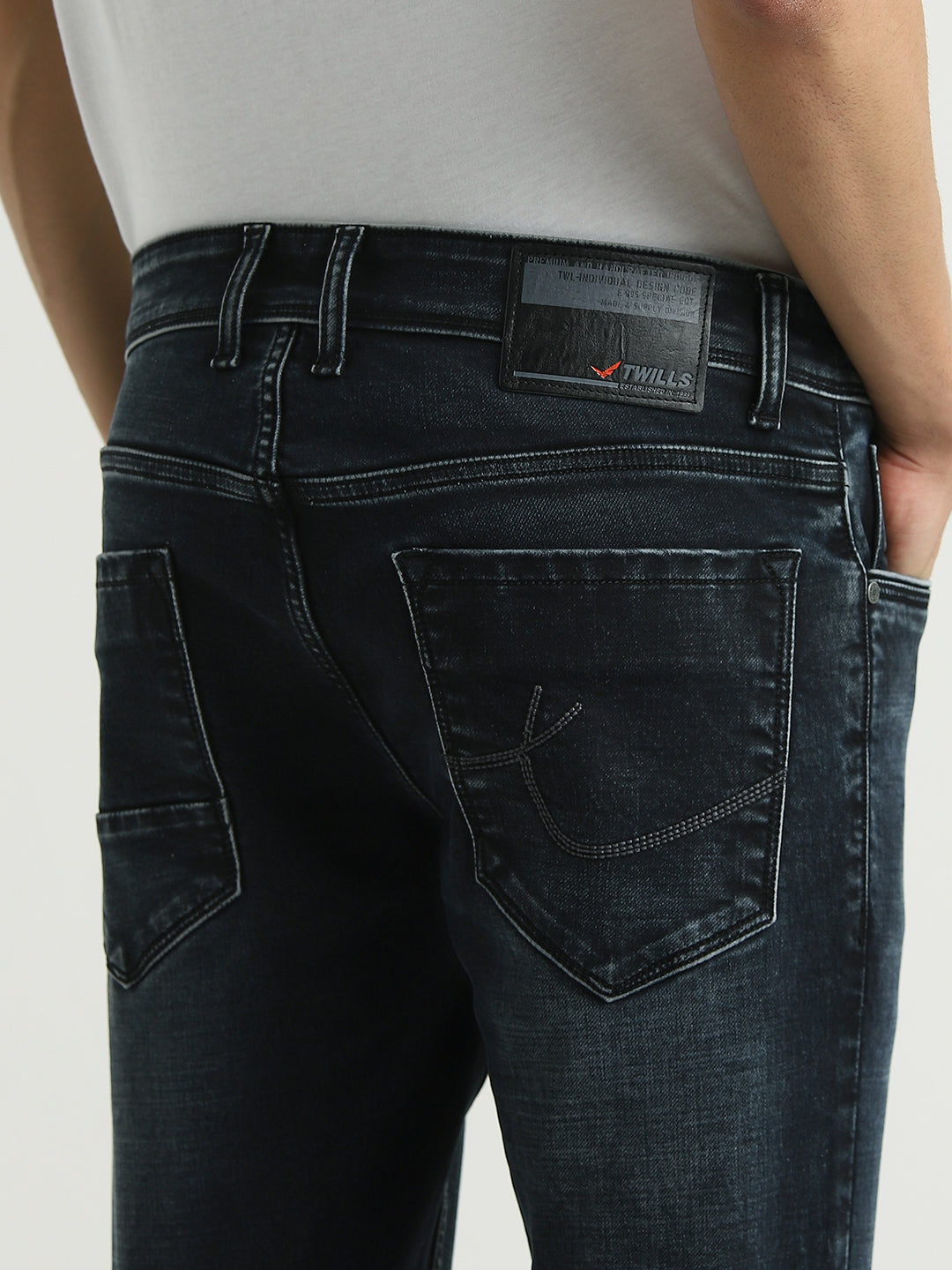 Men Dark Indigo Slim Fit Stretch Denim Jeans