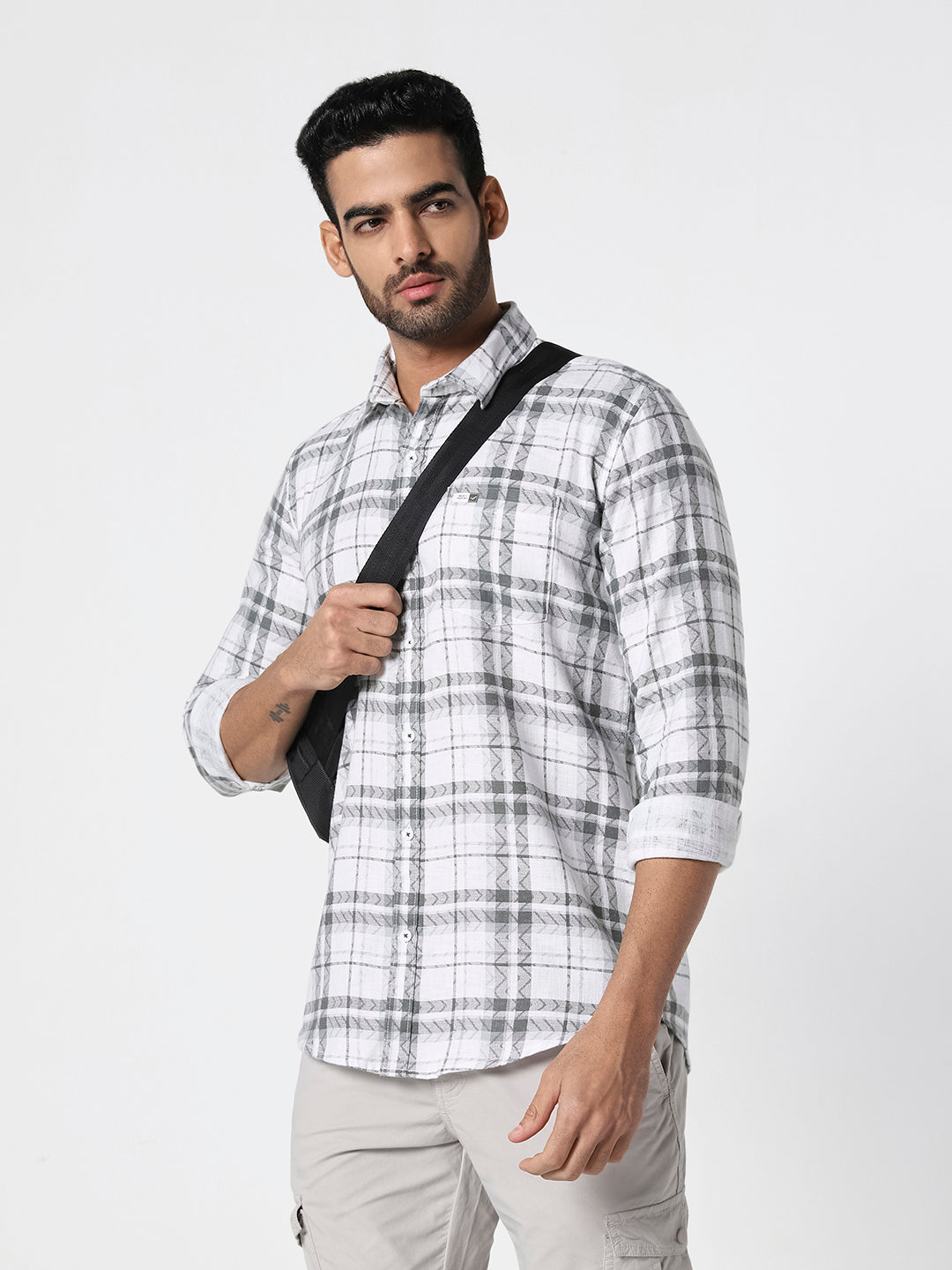 Men White Grey Checked Slim Fit Casual Shirt