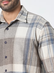 Men Regular Fit Checked Casual Shirt
