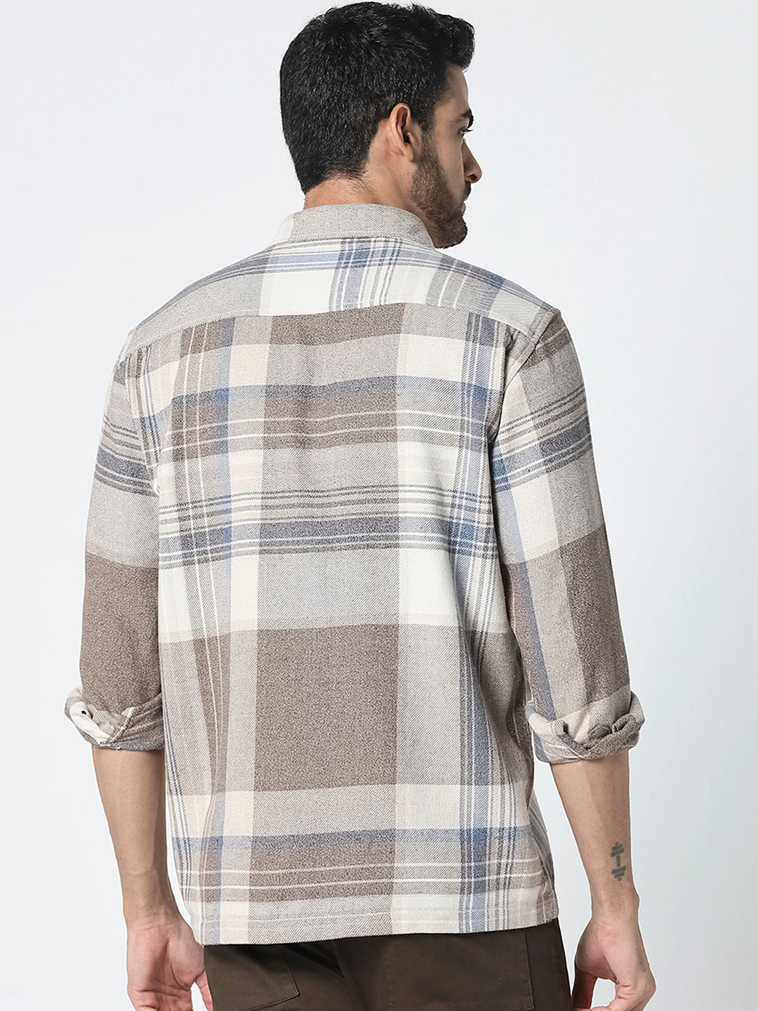 Men Regular Fit Checked Casual Shirt