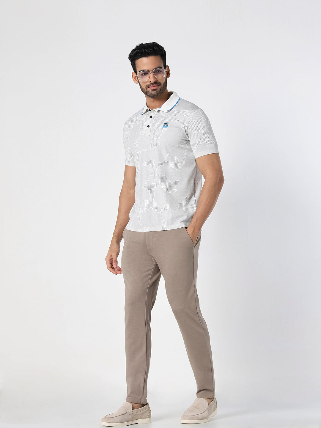 Men Beige Slim Fit Casual Trousers