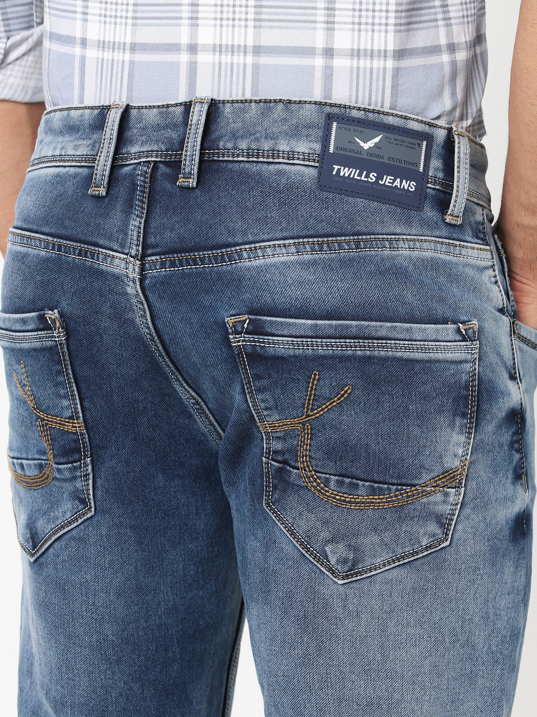 Men’s Mid-Blue Straight Fit  Jeans