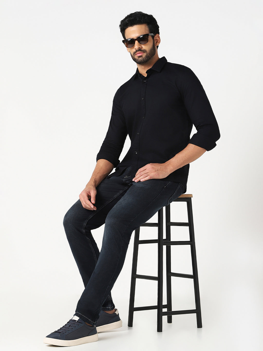 Men’s Dark Blue Straight Fit  Jeans