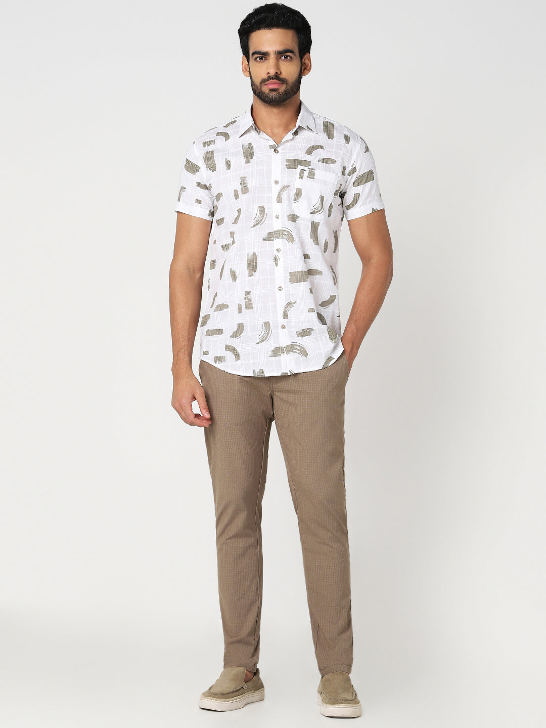 Men’s Beige Textured Slim Fit Trouser