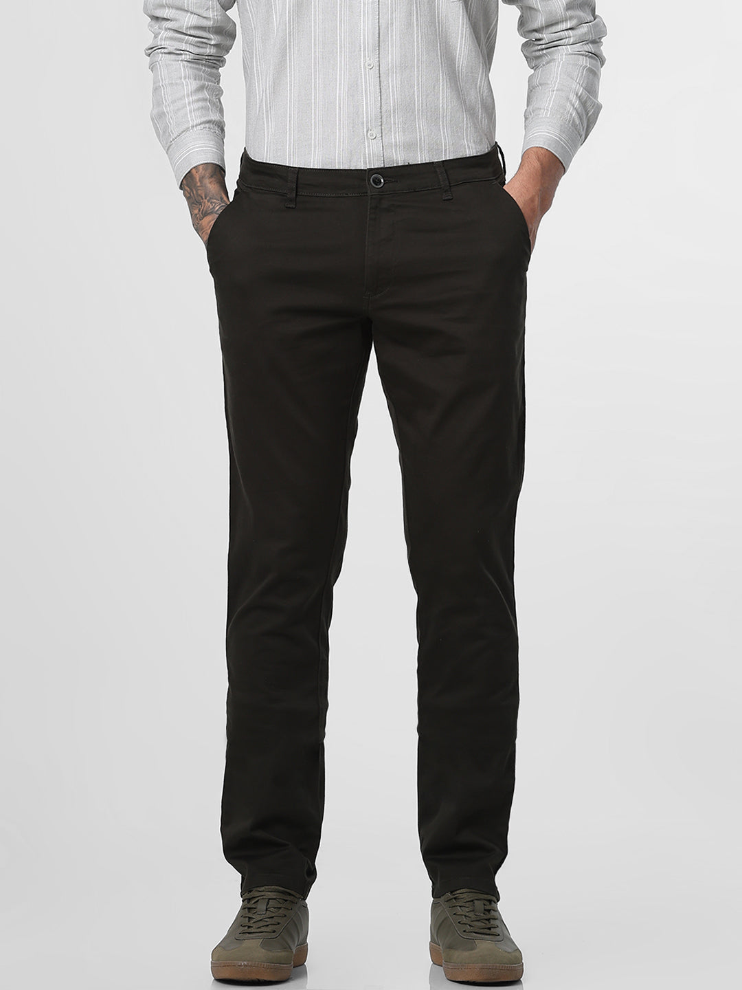 Brown Solid Slimfit Trouser