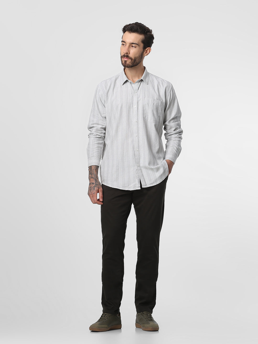 Brown Solid Slimfit Trouser