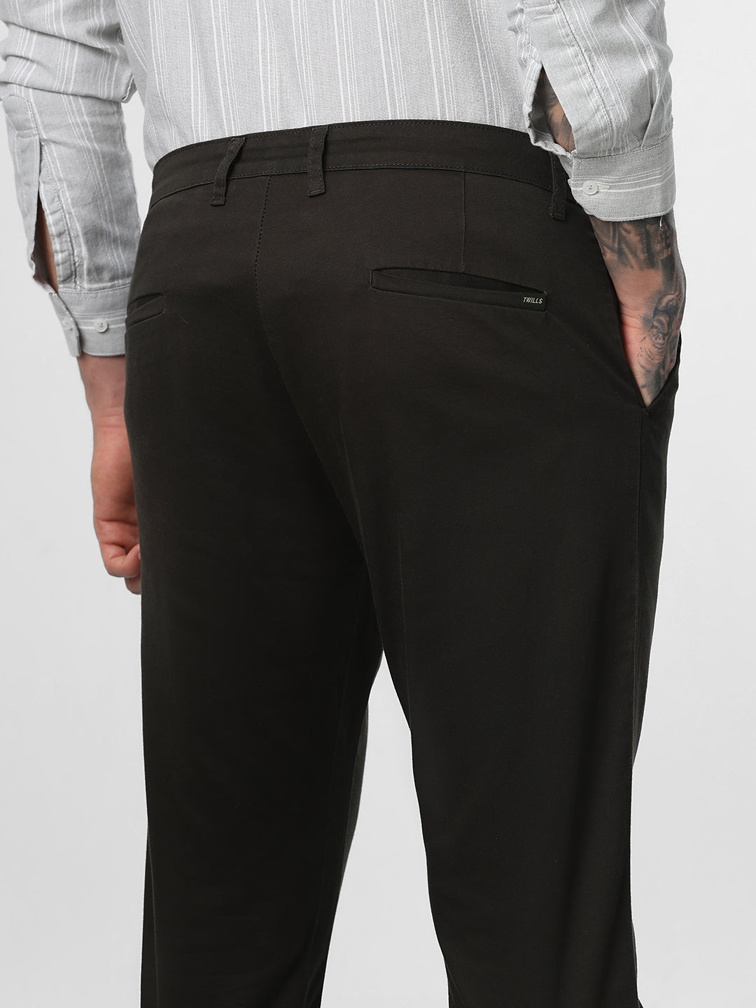 Brown Solid Slimfit Trouser