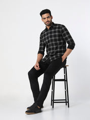 Black Solid Slim Fit Trouser