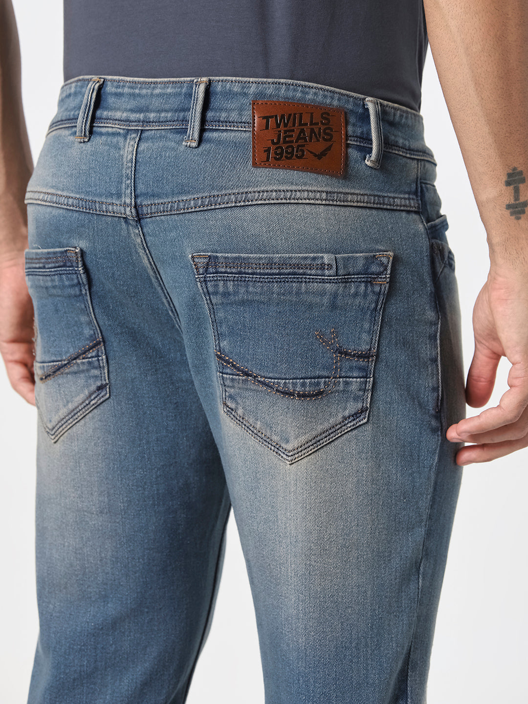 Men’s Light Blue Distressed Slim Fit  Jeans