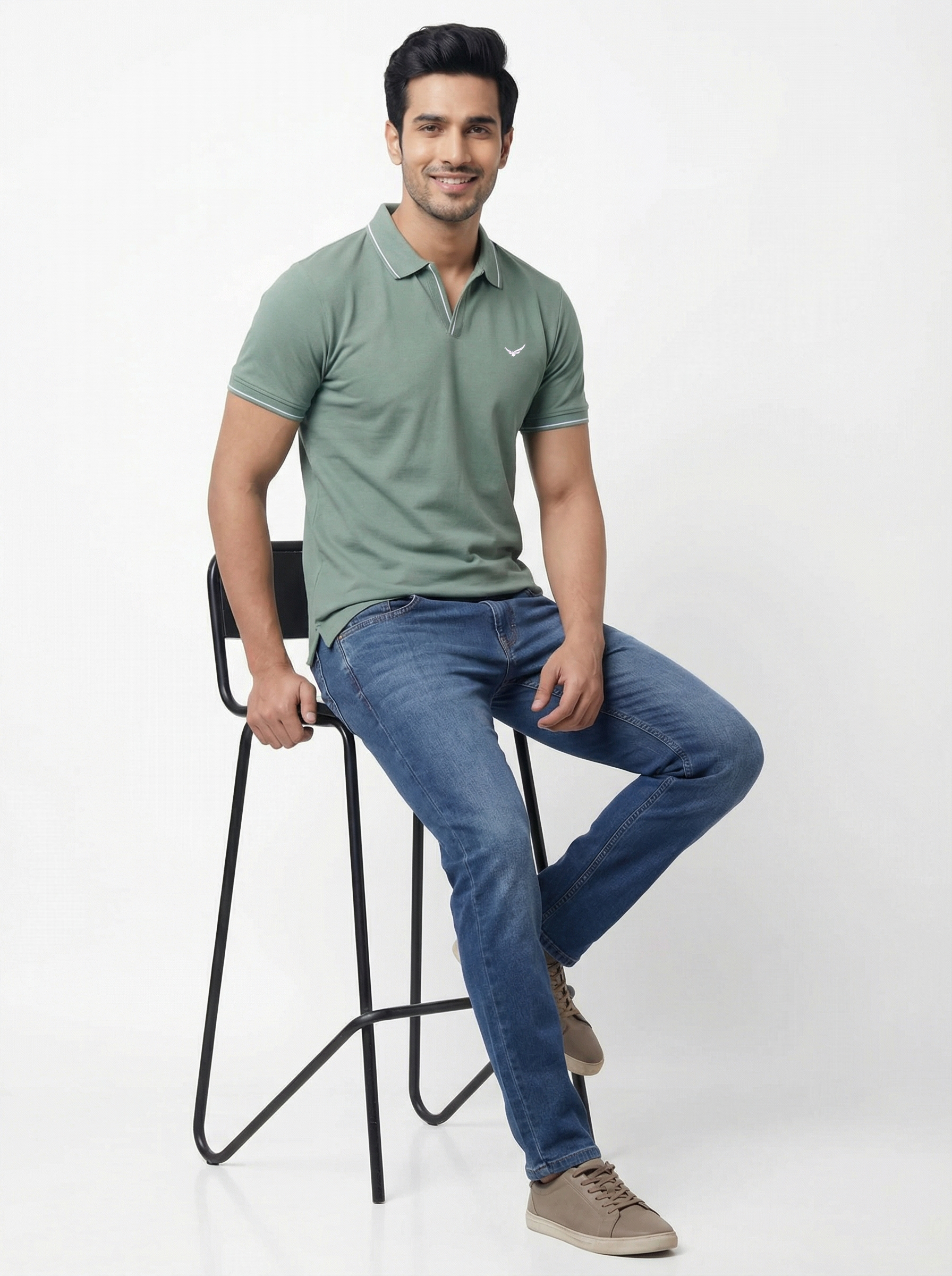 Men Regular Fit Johnny Collar Solid T-Shirt