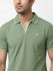 Men Regular Fit Johnny Collar Solid T-Shirt