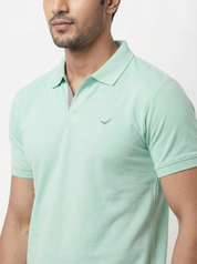 Men Regular Fit Johnny Collar Solid T-Shirt