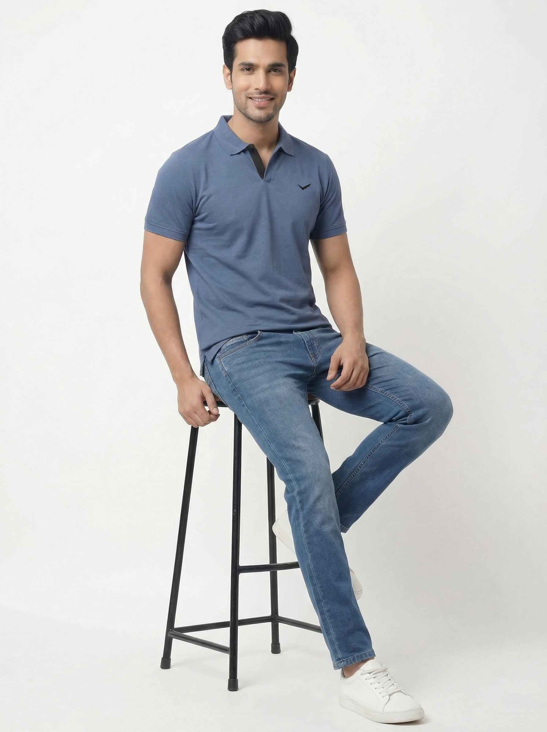 Men Regular Fit Johnny Collar Solid T-Shirt